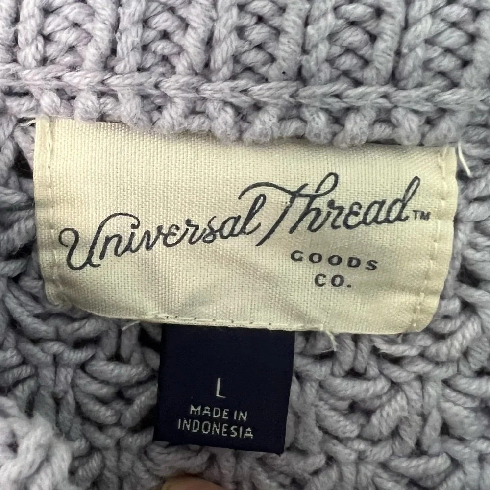 Universal Thread Sweater - Picture 3 of 3